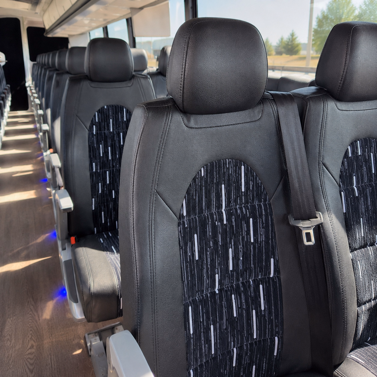 guest shuttles to rootstock wine bar and wedding venues around mountain view