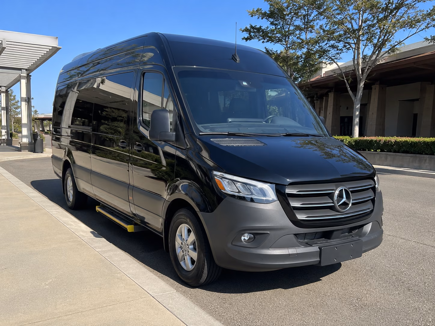 mountain view government meeting and conference shuttles